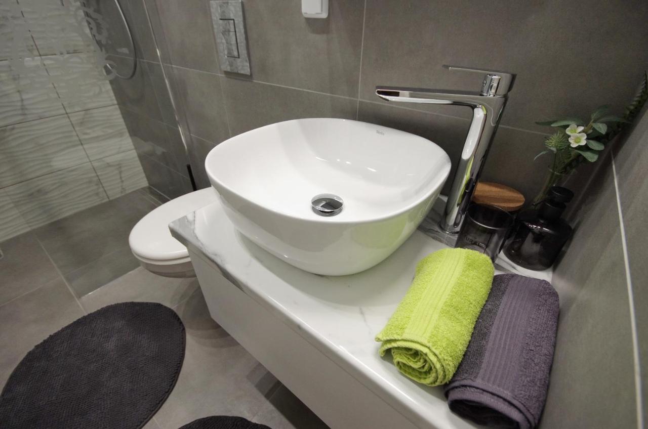 Villa Viola Apartmanház Gyula Kültér fotó