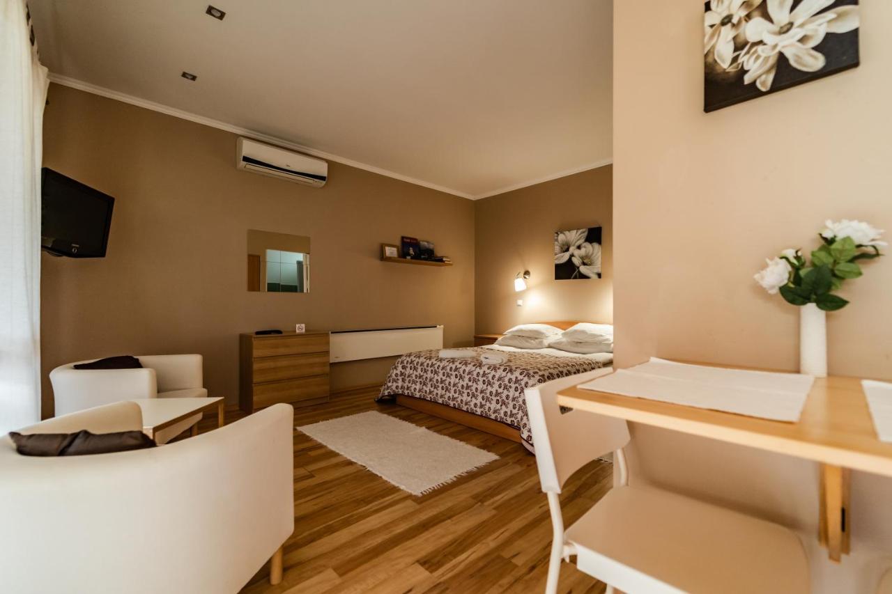 Villa Viola Apartmanház Gyula Kültér fotó