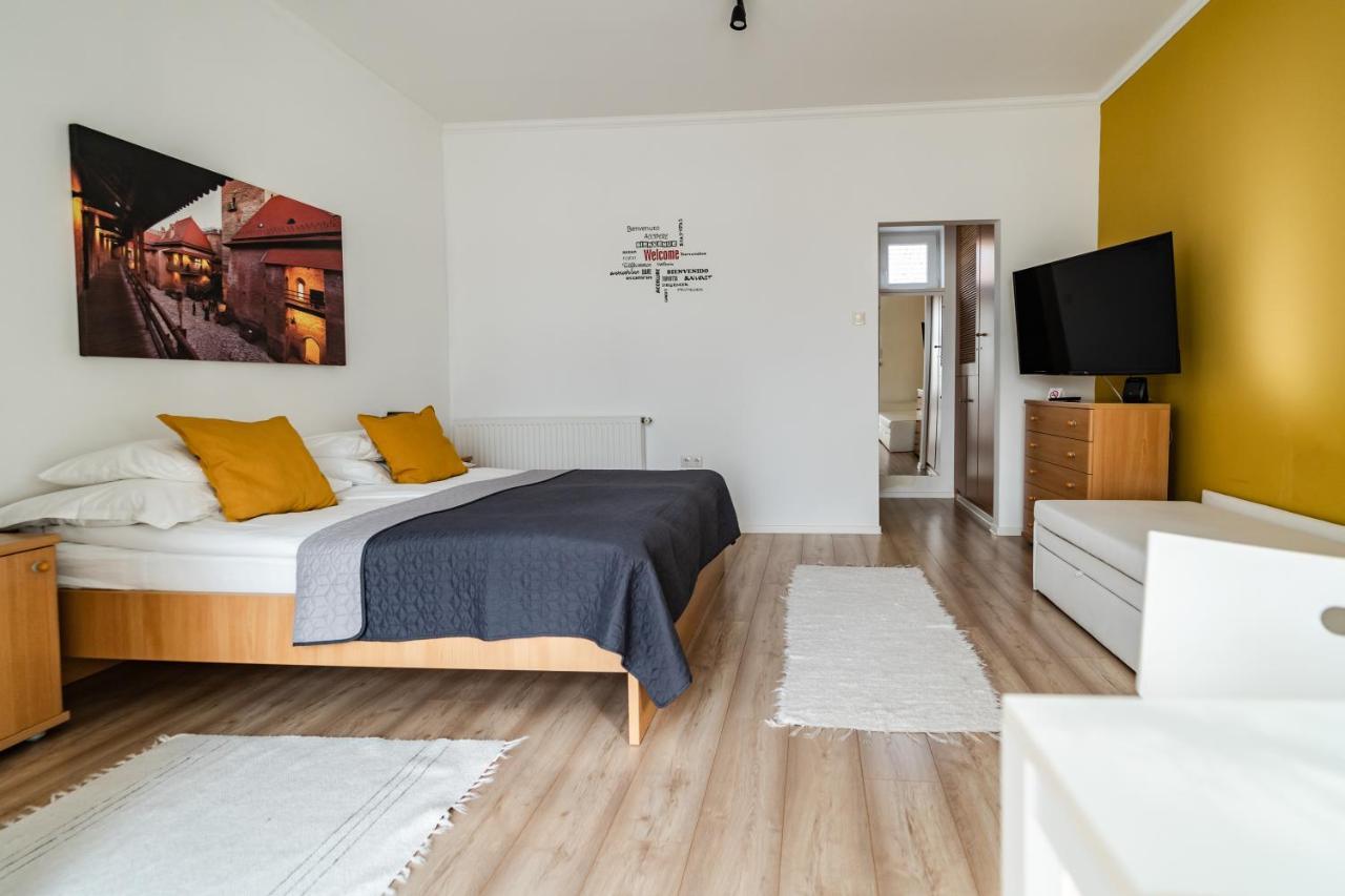 Villa Viola Apartmanház Gyula Kültér fotó
