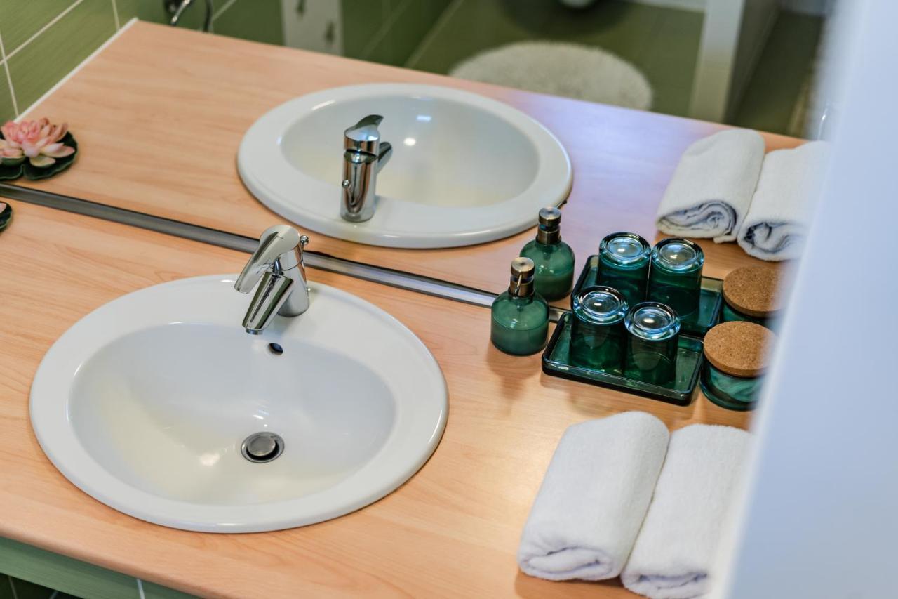 Villa Viola Apartmanház Gyula Kültér fotó