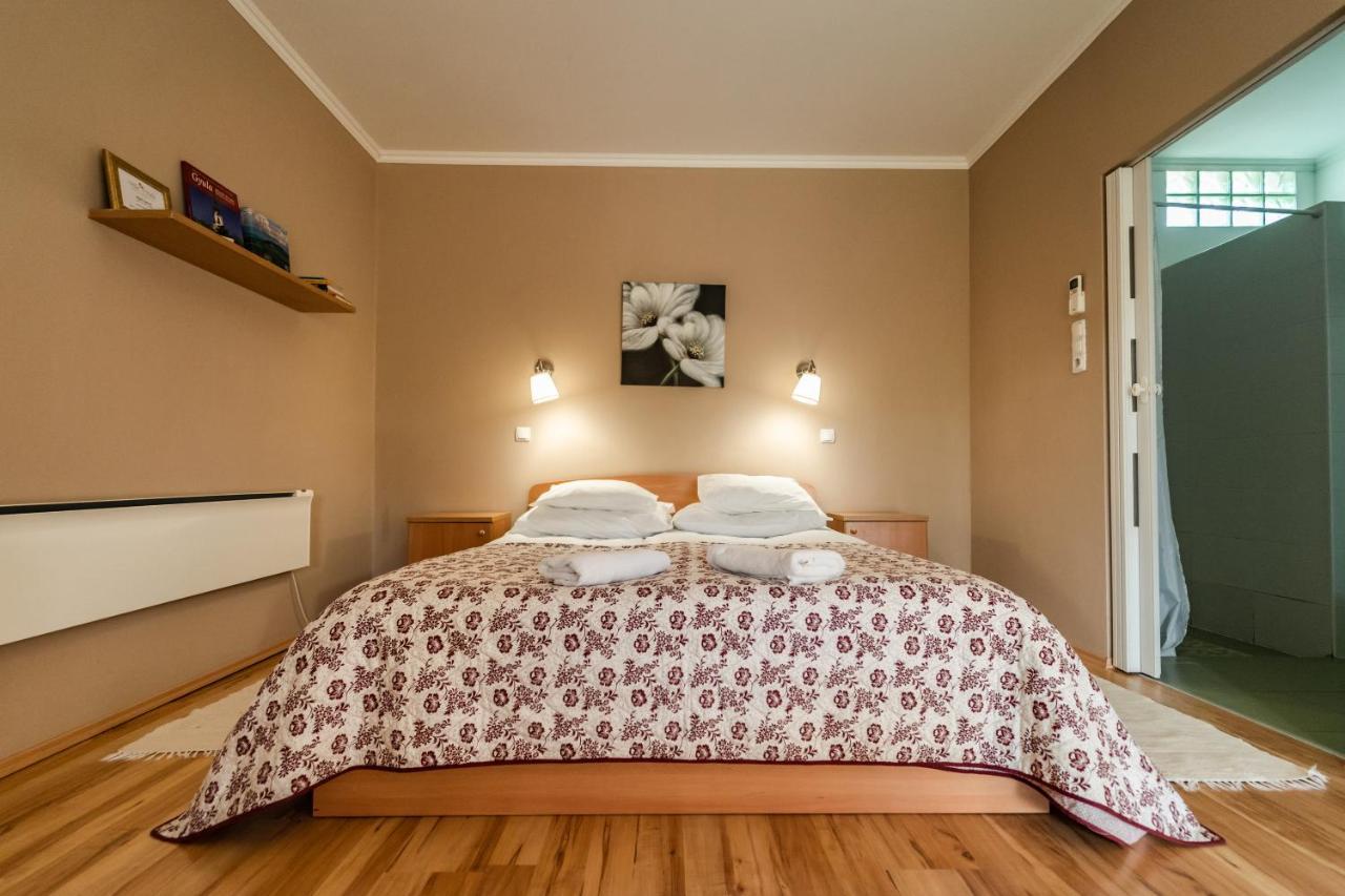 Villa Viola Apartmanház Gyula Kültér fotó