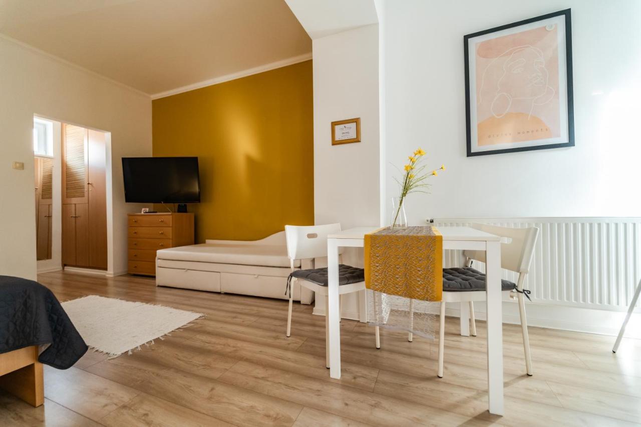 Villa Viola Apartmanház Gyula Kültér fotó
