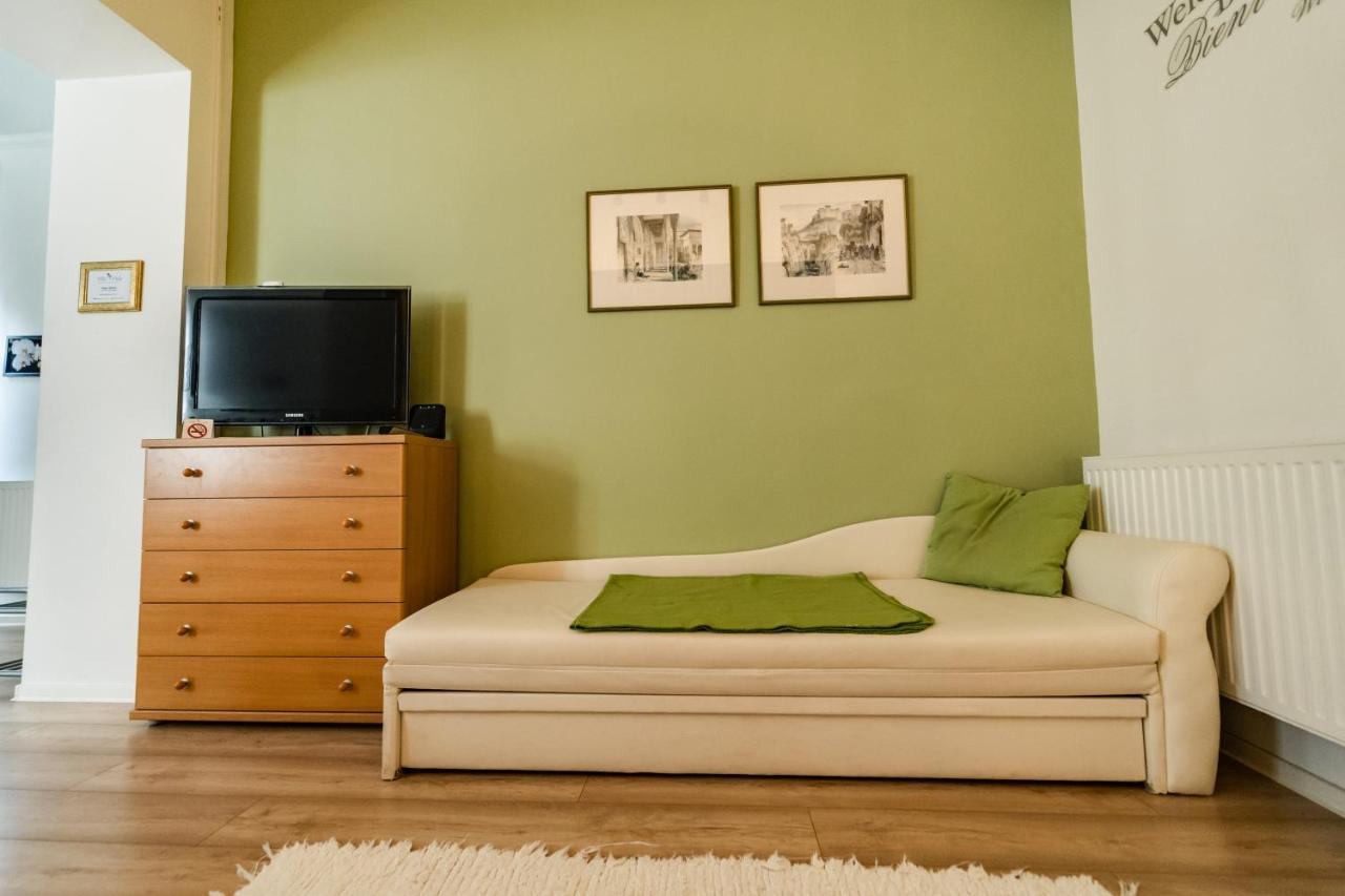 Villa Viola Apartmanház Gyula Kültér fotó