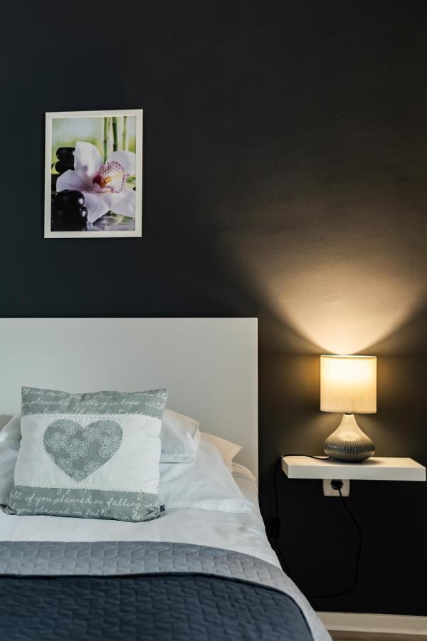 Villa Viola Apartmanház Gyula Kültér fotó
